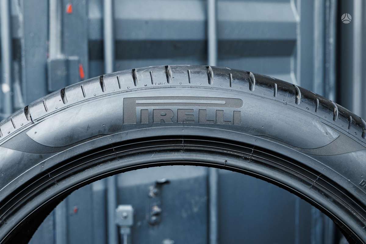 Pirelli P Zero 4 (BMW), summer 275/40 R20