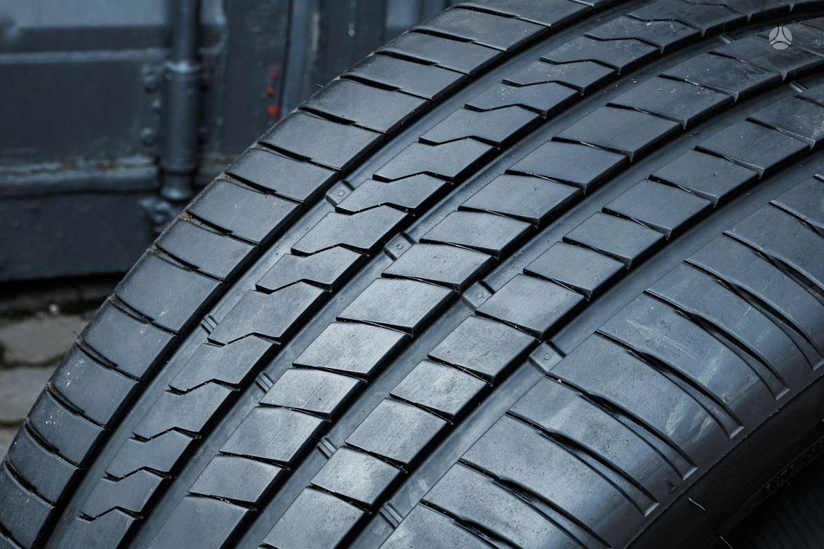 Firestone Roadhawk, летние 275/40 R20