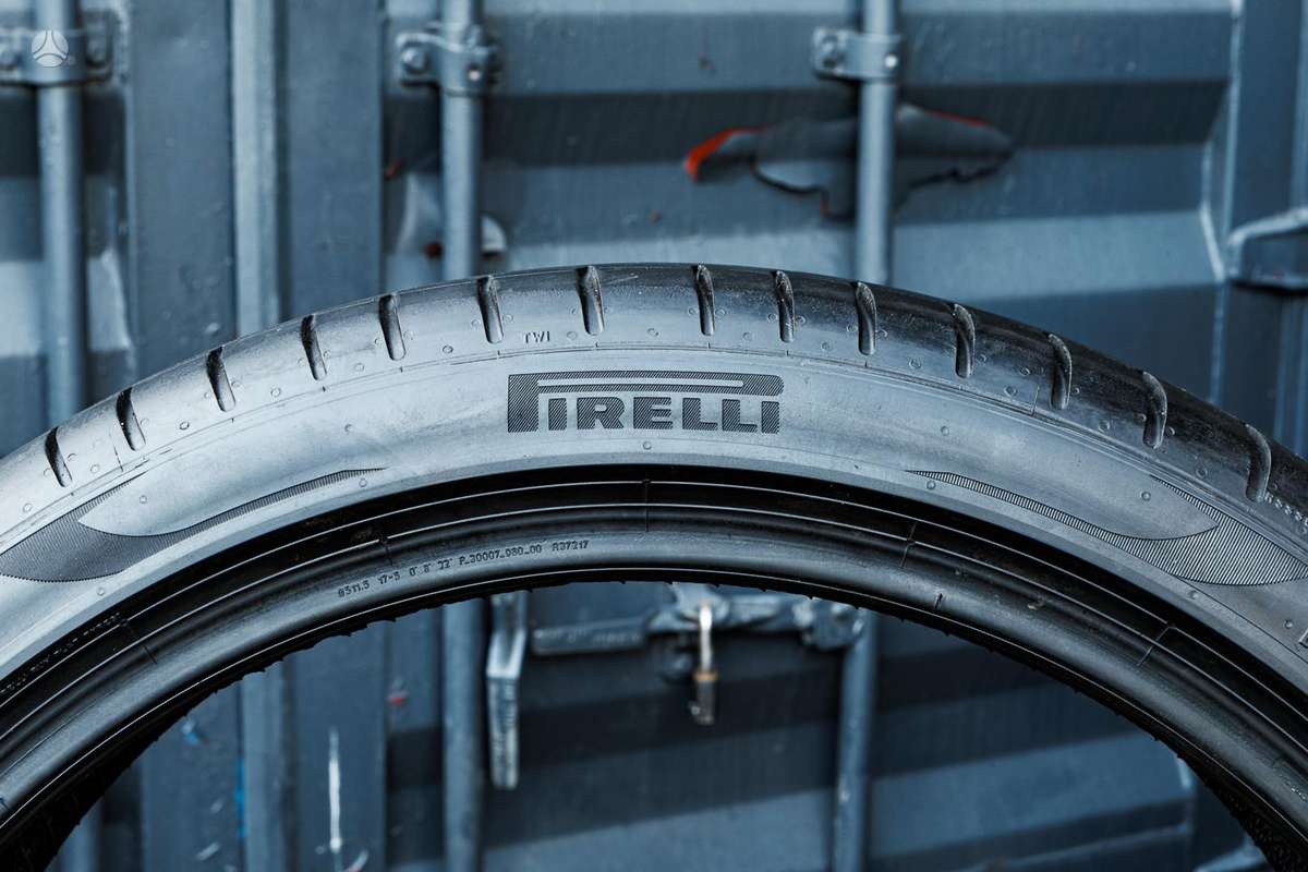 Pirelli Runflat P Zero 4 (BMW), летние 225/40 R20