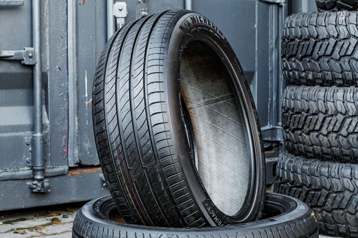 Michelin Primacy 4 (S1), летние 235/45 R20