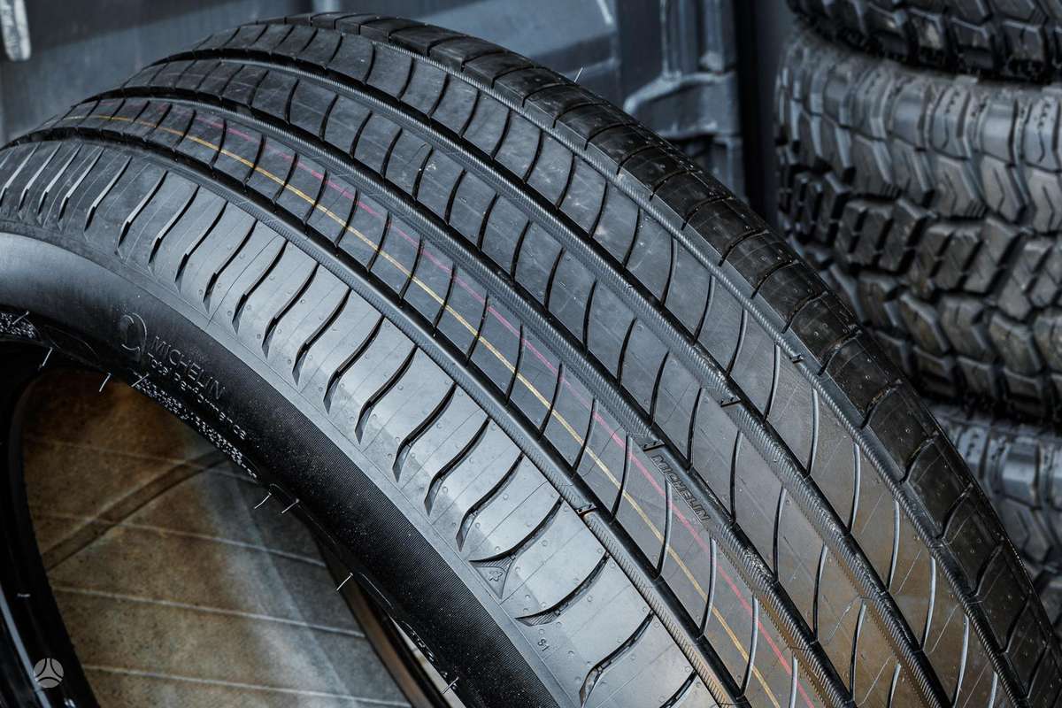 Michelin Primacy 4 (S1), летние 235/45 R20
