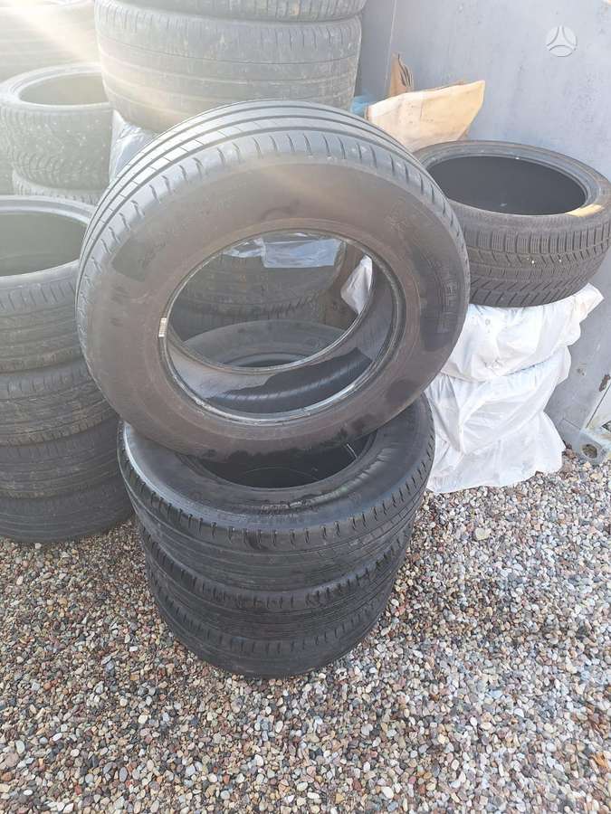 Michelin, vasarinės 235/65 R17