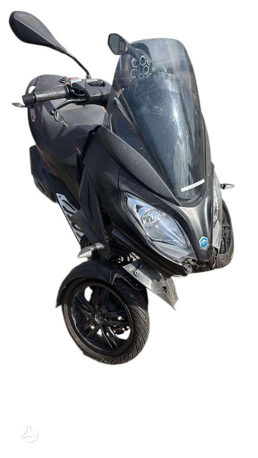 Piaggio MP3 300cc, scooters / mopeds