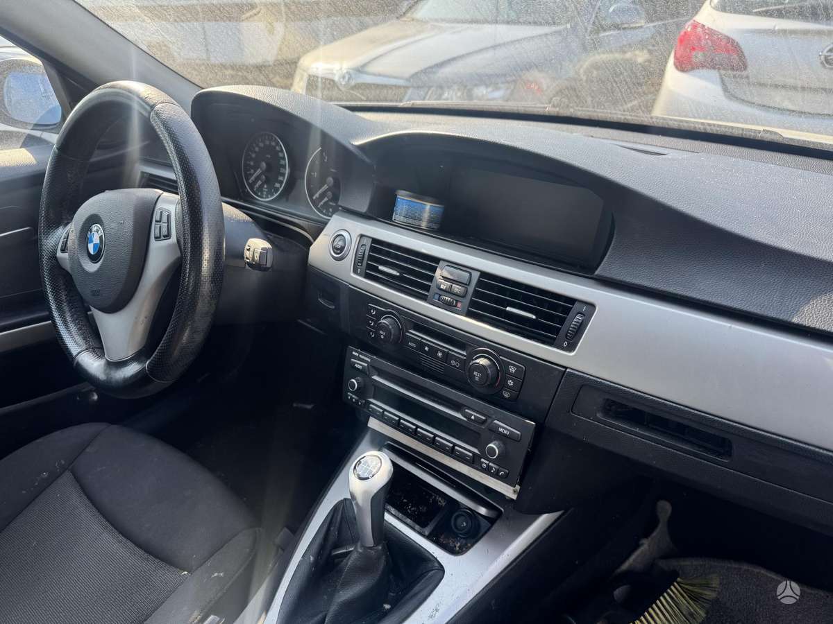 BMW 3 serija Xsenon
