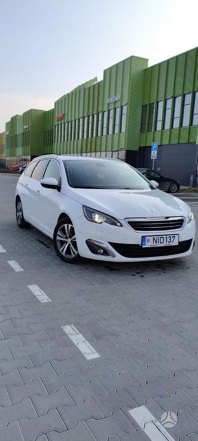 Peugeot 308, 1.2 l., Универсал