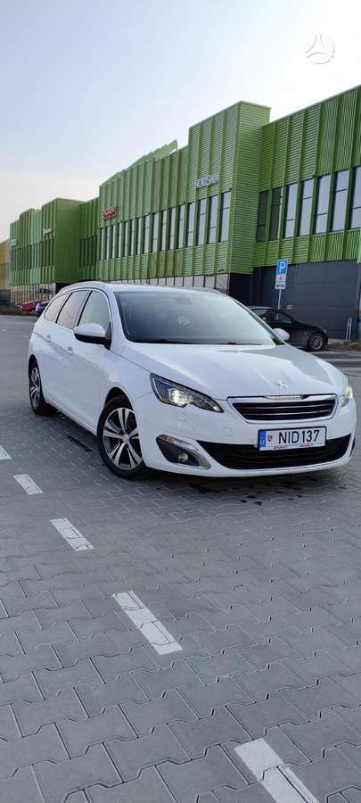 Peugeot 308, 1.2 l., Универсал