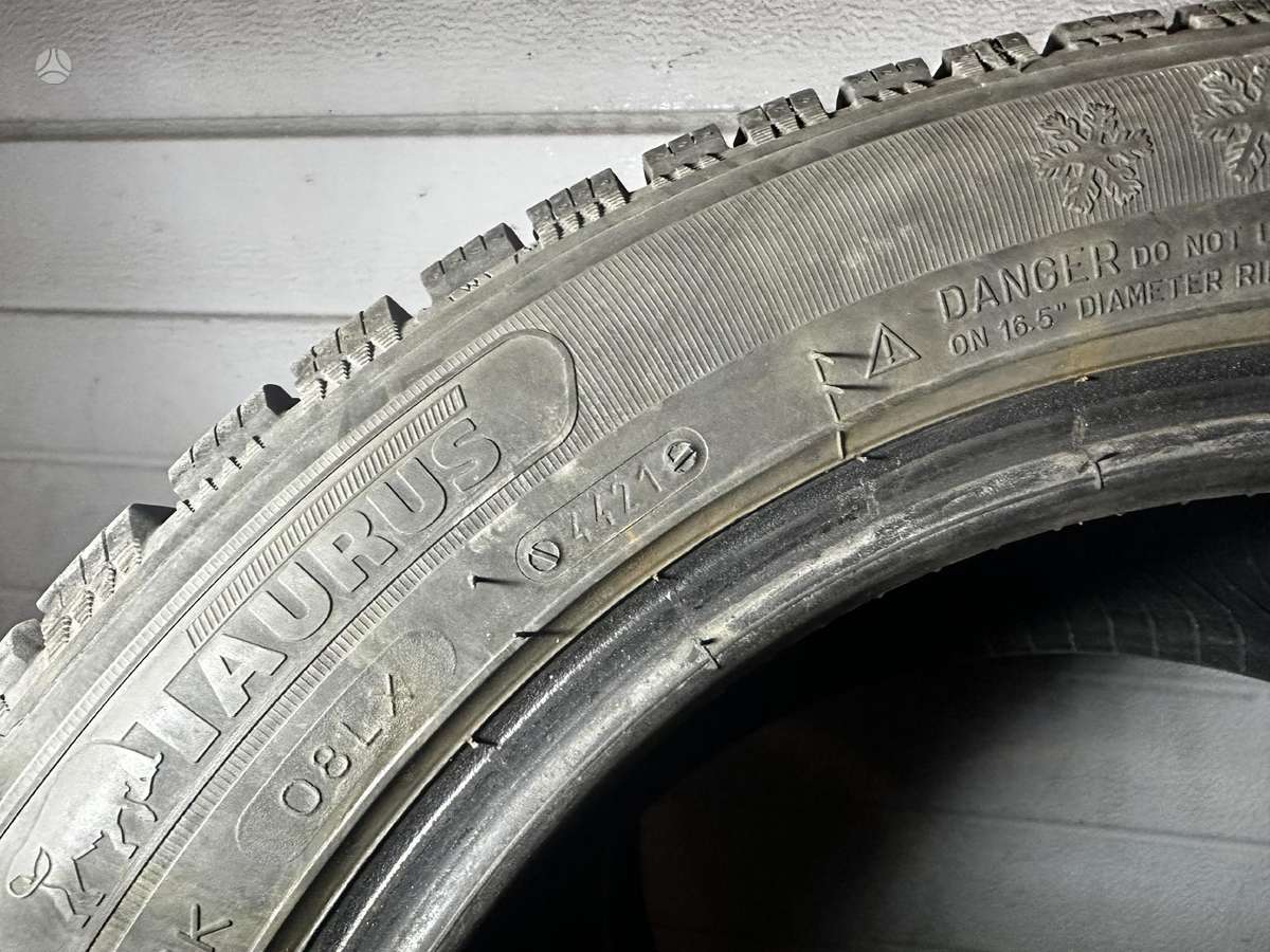 Taurus, ziemas 195/55 R16