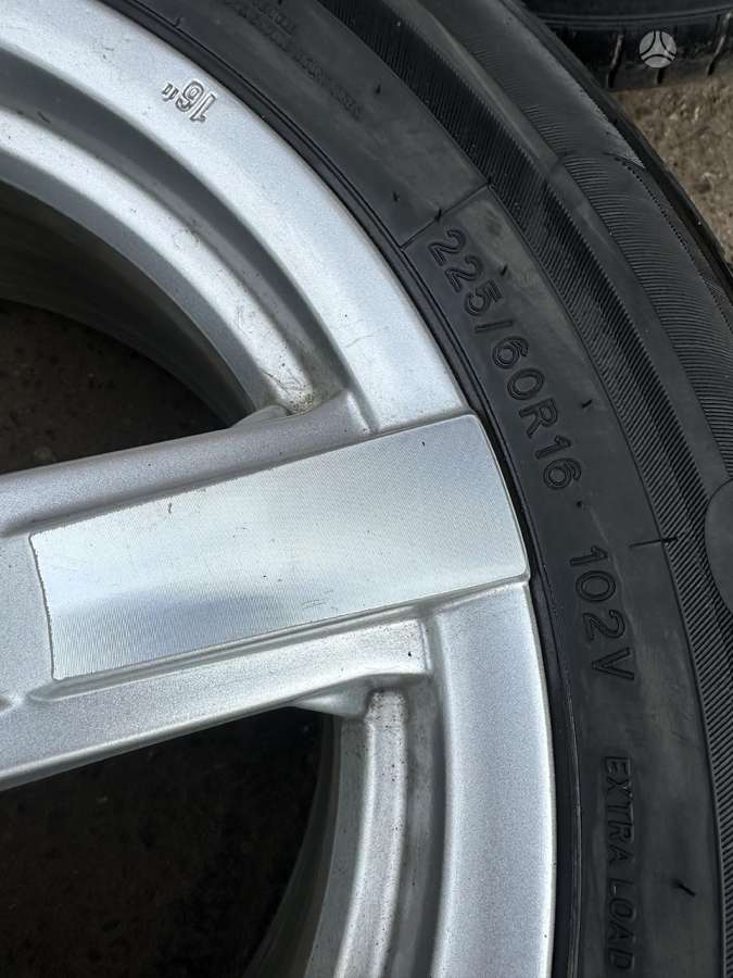 Toyota, lengvojo lydinio, R16