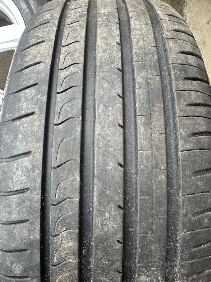 Toyota, lengvojo lydinio, R16