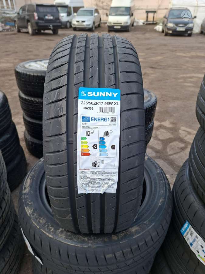 Sunny, summer 225/50 R17