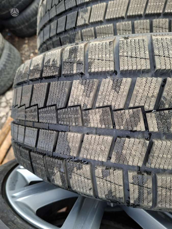 Sunny, winter 245/45 R19