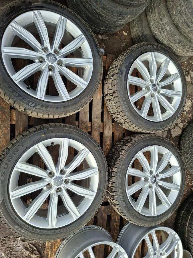 Sunny, winter 245/45 R19