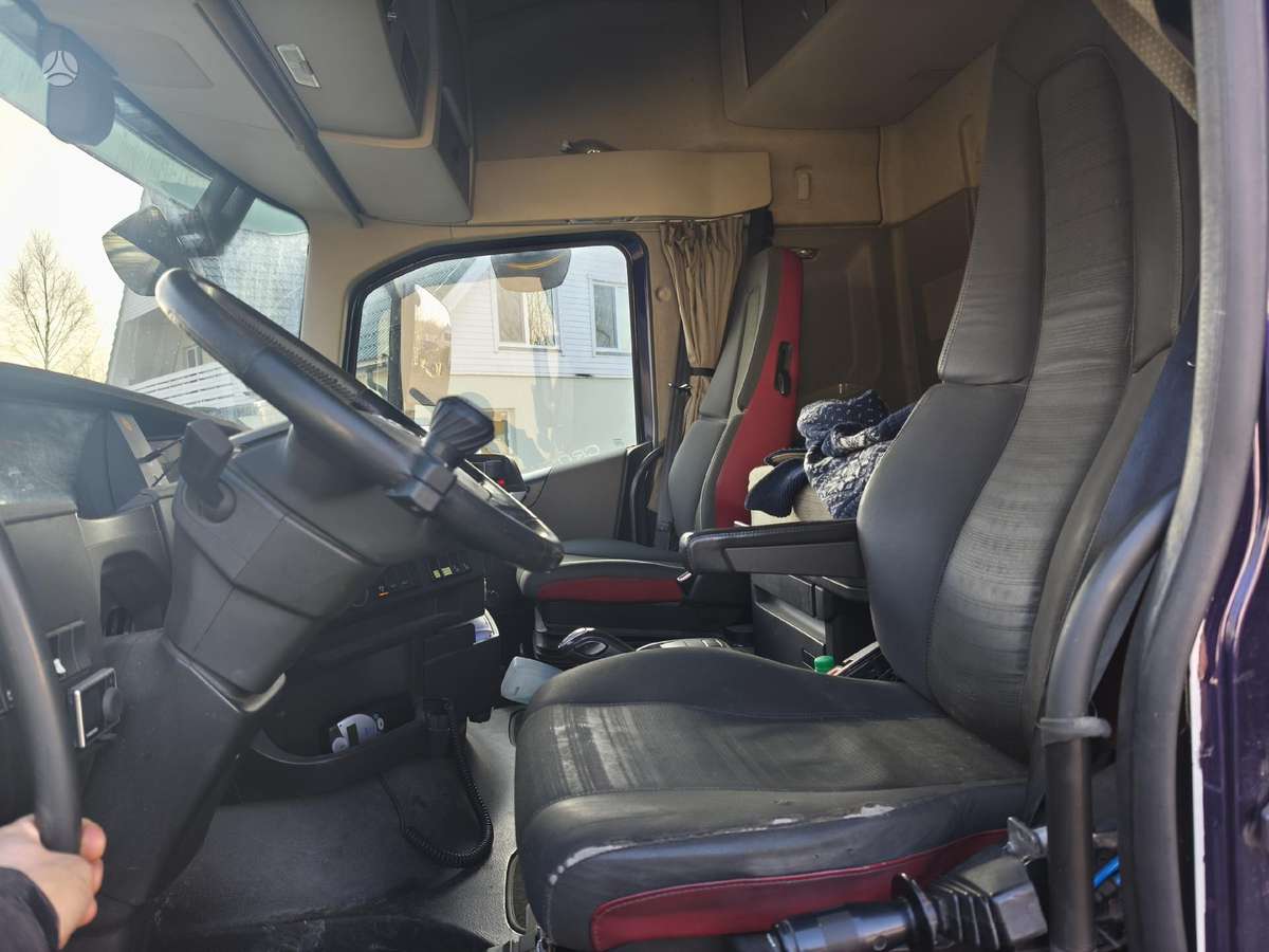 Volvo FH540, шасси
