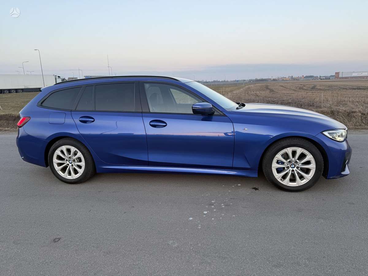 BMW 330, 3.0 l., wagon