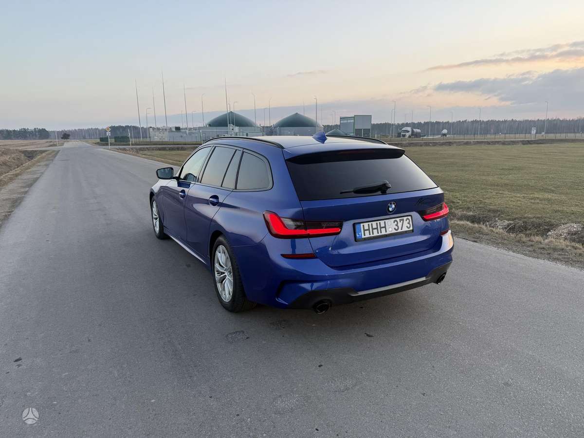 BMW 330, 3.0 l., wagon