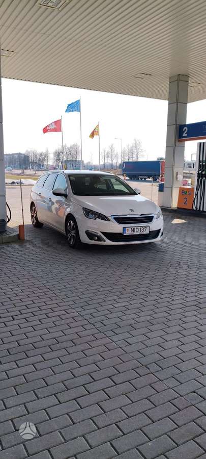 Peugeot 308, 1.2 l., Универсал