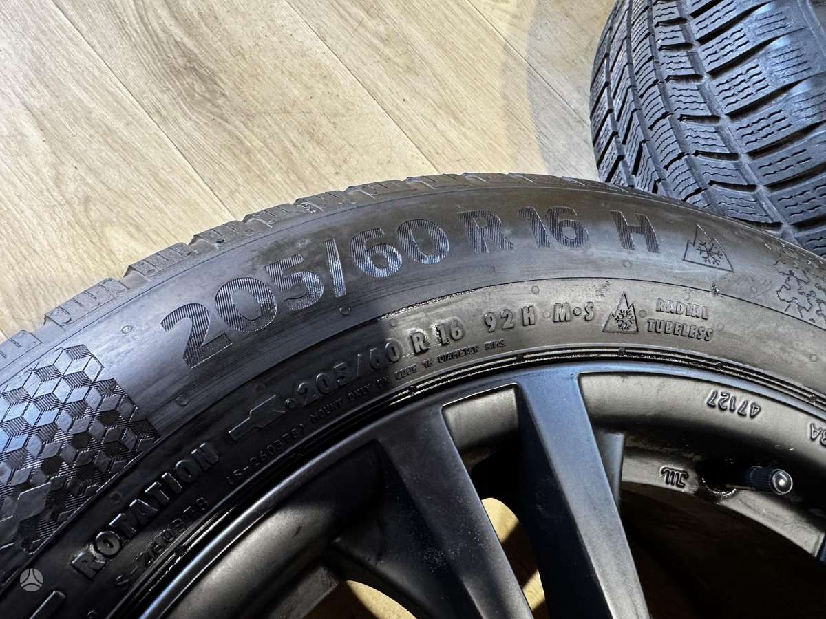 Platin Su padangomis, light alloy, R16