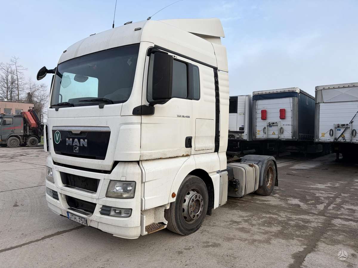 MAN TGX 18.400, 2 miegamosios vietos