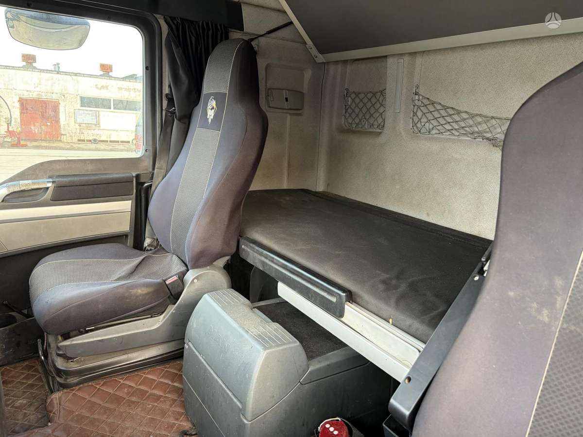 MAN TGX 18.400, double sleeper
