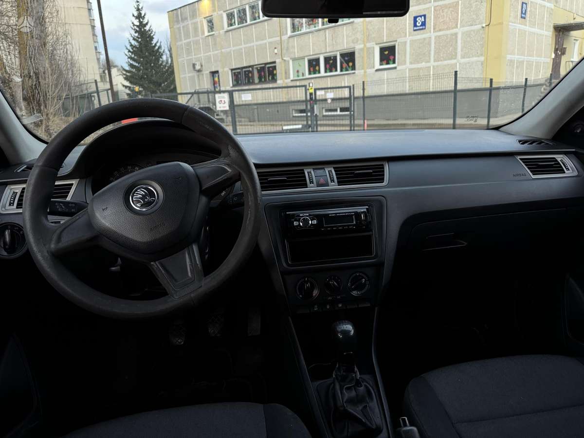 Skoda Rapid, 1.6 l., hatchback