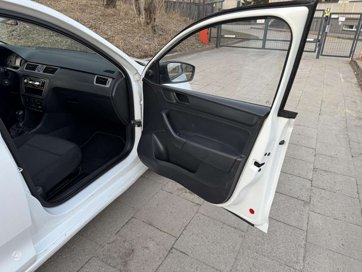 Skoda Rapid, 1.6 l., hatchback