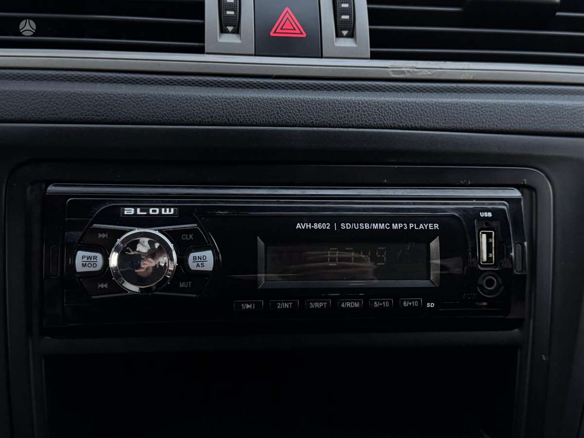 Skoda Rapid, 1.6 l., hatchback