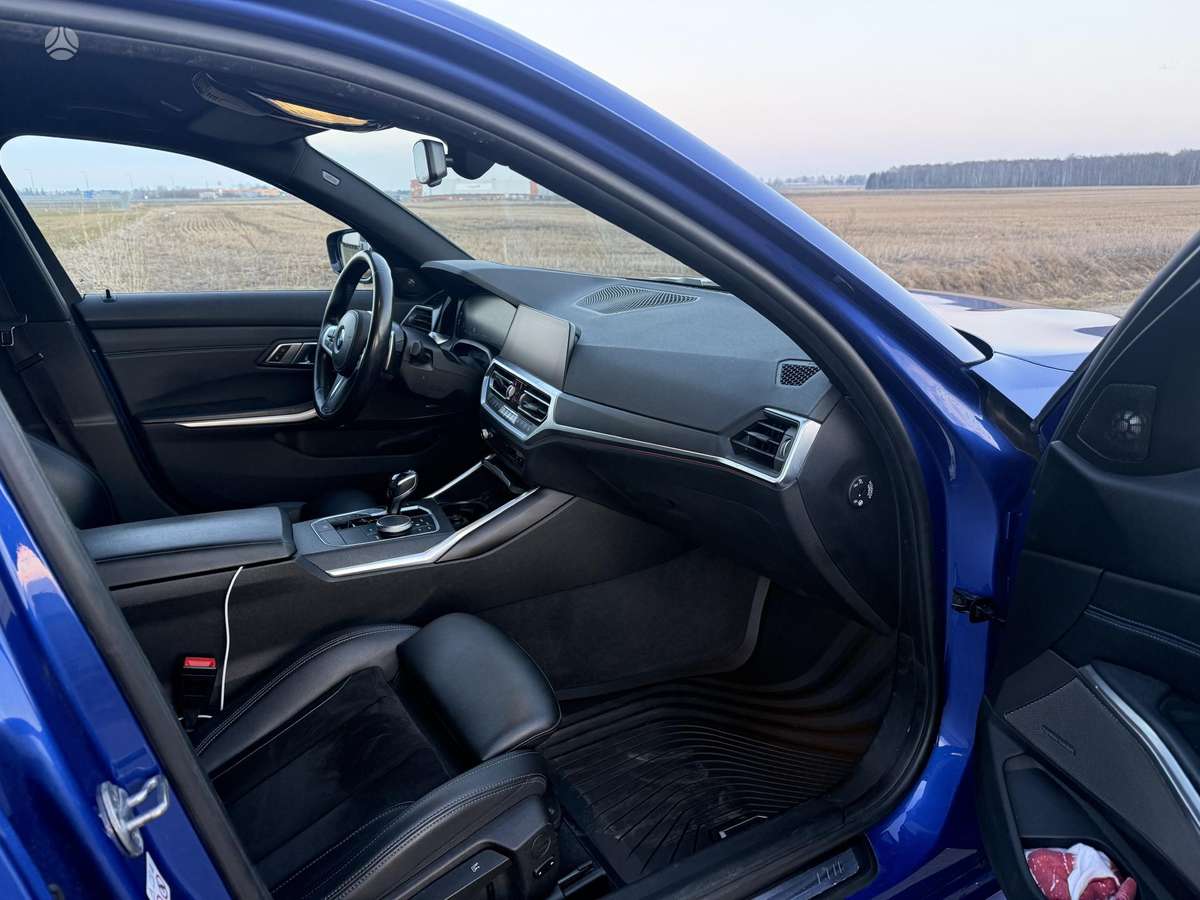 BMW 330, 3.0 l., wagon