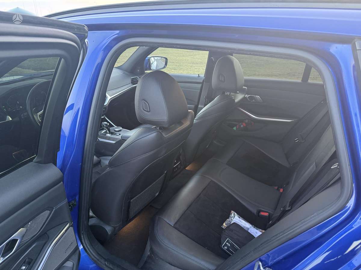BMW 330, 3.0 l., Универсал