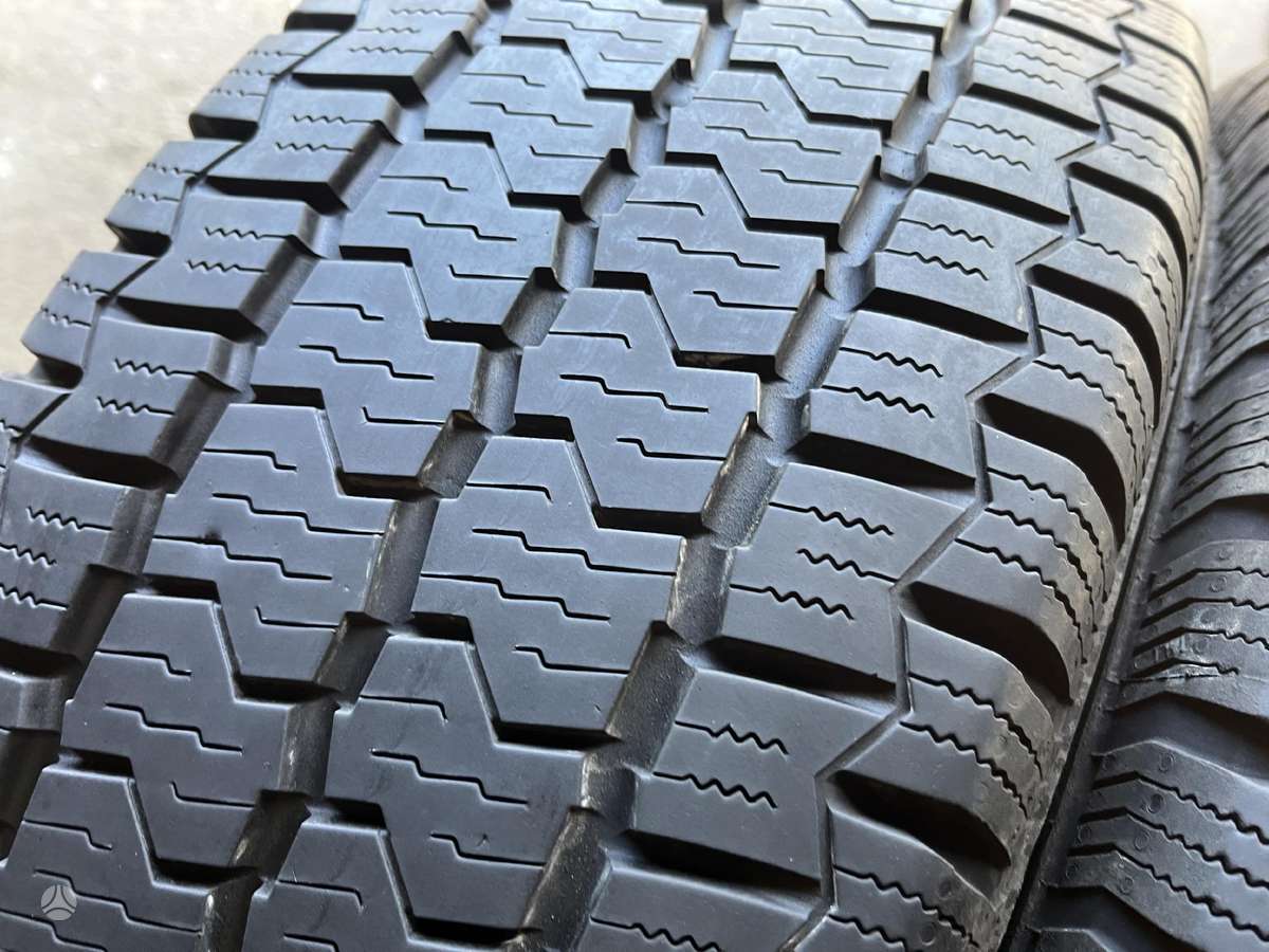 Continental VancoFourSeasons2, universalios 235/65 R16
