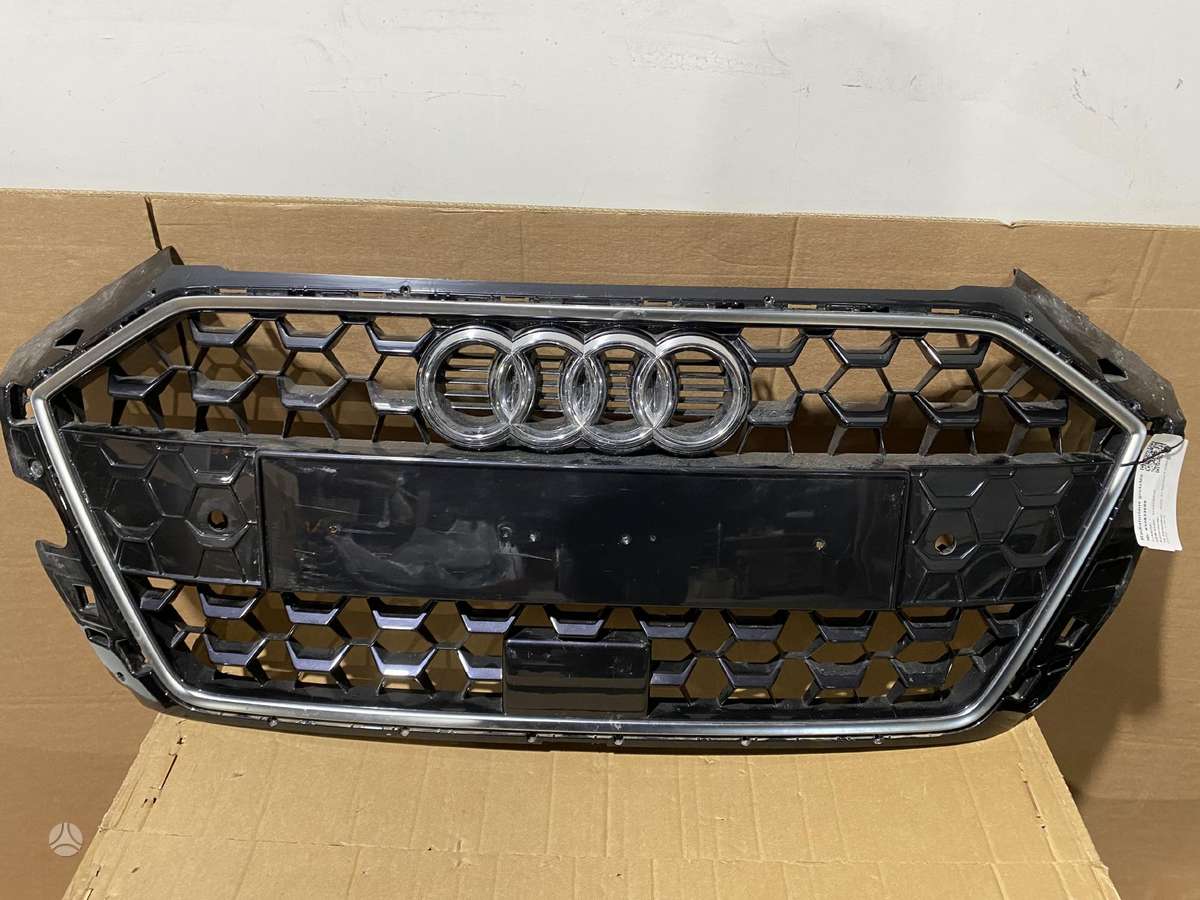Audi A1, 82A807437A