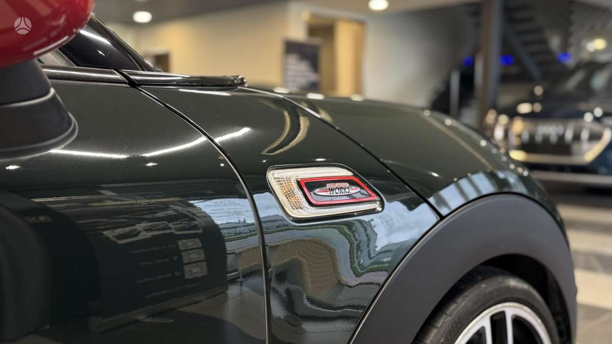 Mini Cooper JCW, 2.0 l., hatchback