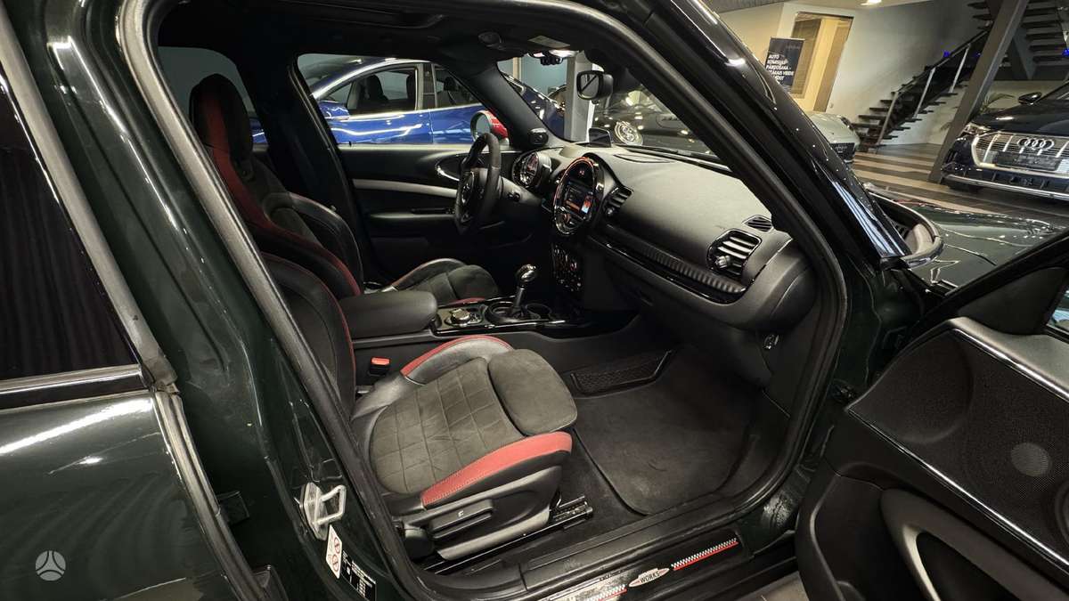 Mini Cooper JCW, 2.0 l., hatchback