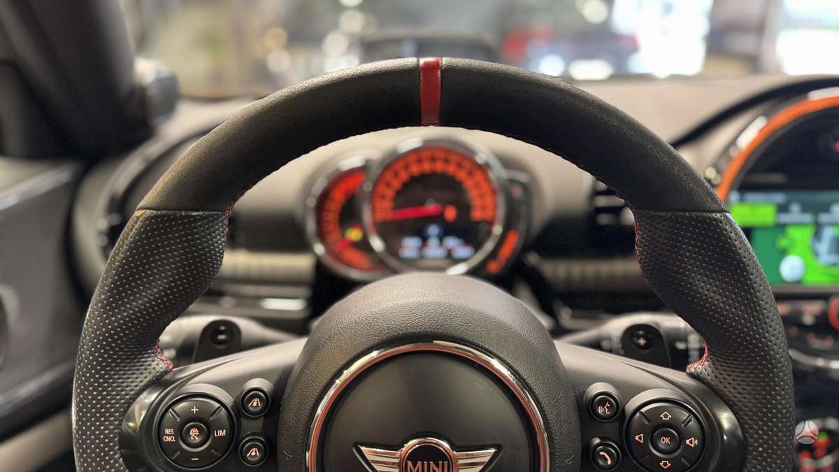Mini Cooper JCW, 2.0 l., hatchback
