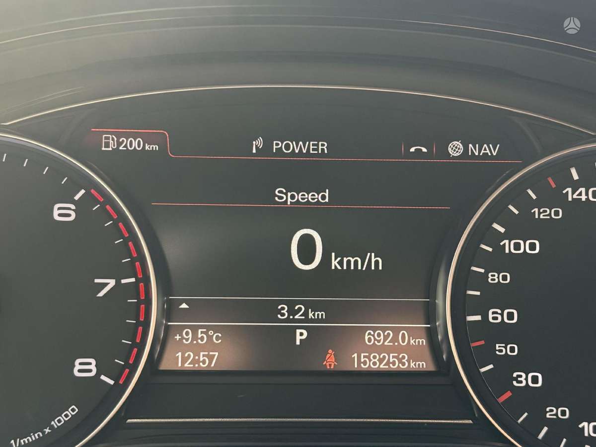 Audi A8, 4.0 l., Седан