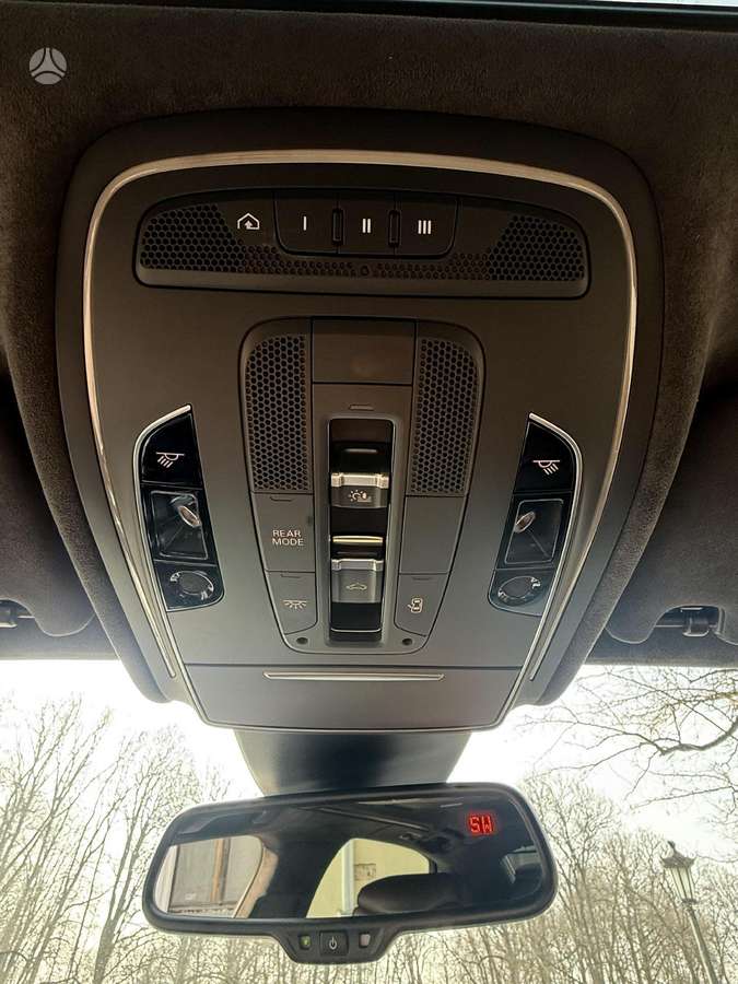 Audi A8, 4.0 l., Седан