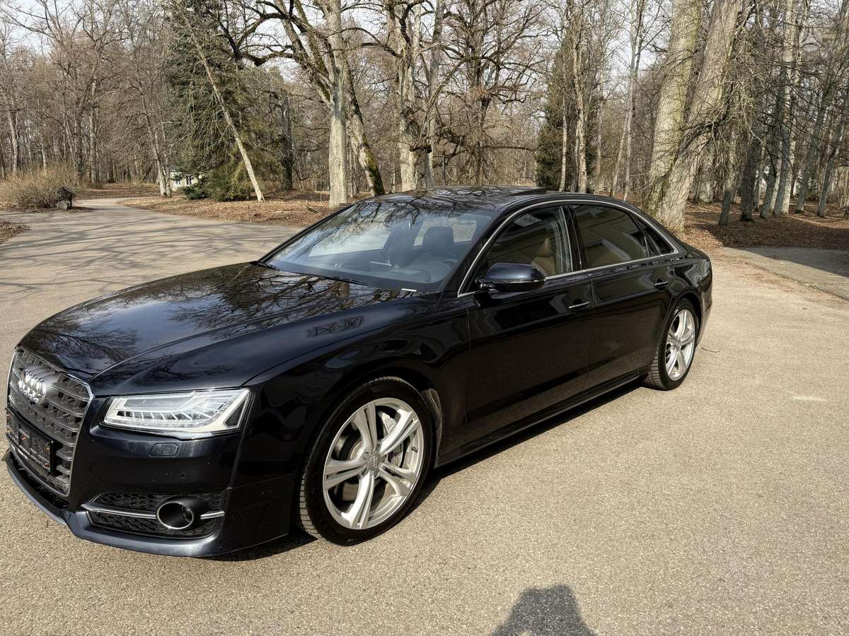 Audi A8, 4.0 l., Седан