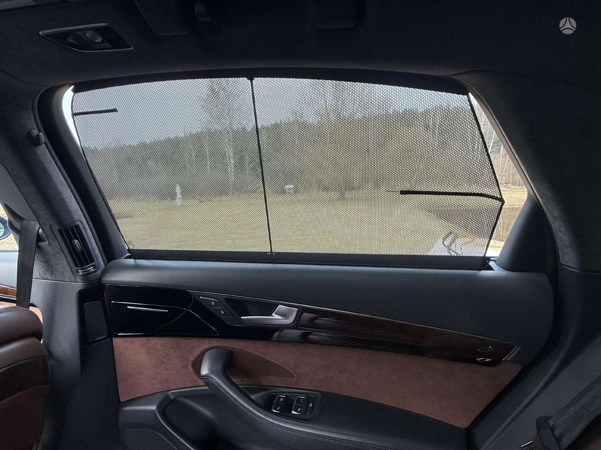 Audi A8, 4.0 l., Седан