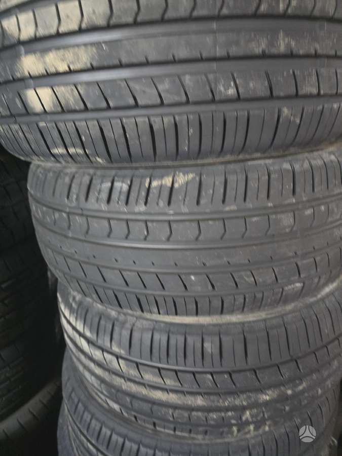 Leao, summer 215/55 R16