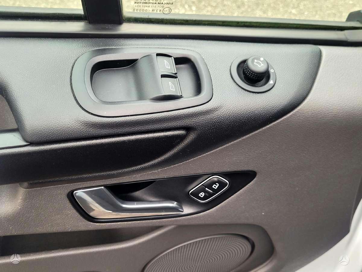 Ford Transit Custom, passenger minibus