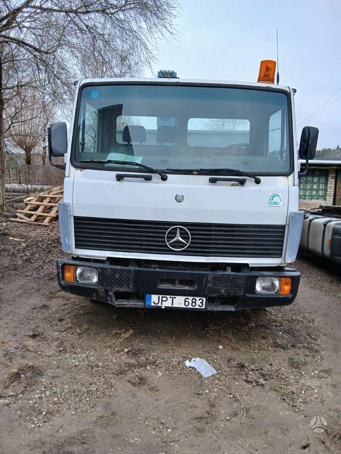 Mercedes-Benz 817, dumpers with crane