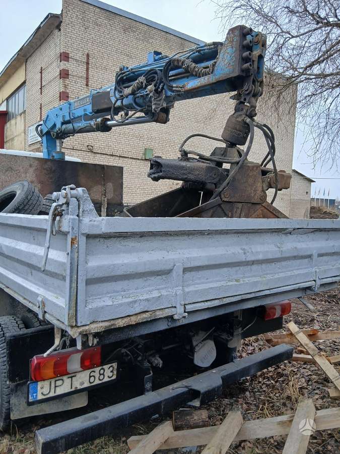 Mercedes-Benz 817, dumpers with crane