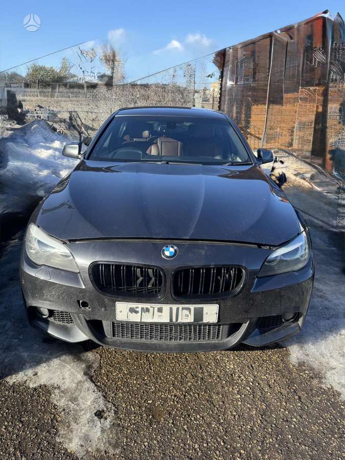 BMW 520 for parts