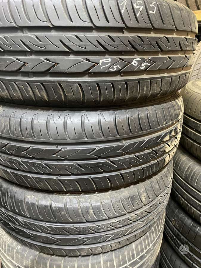 Gislaved, vasaras 195/65 R15