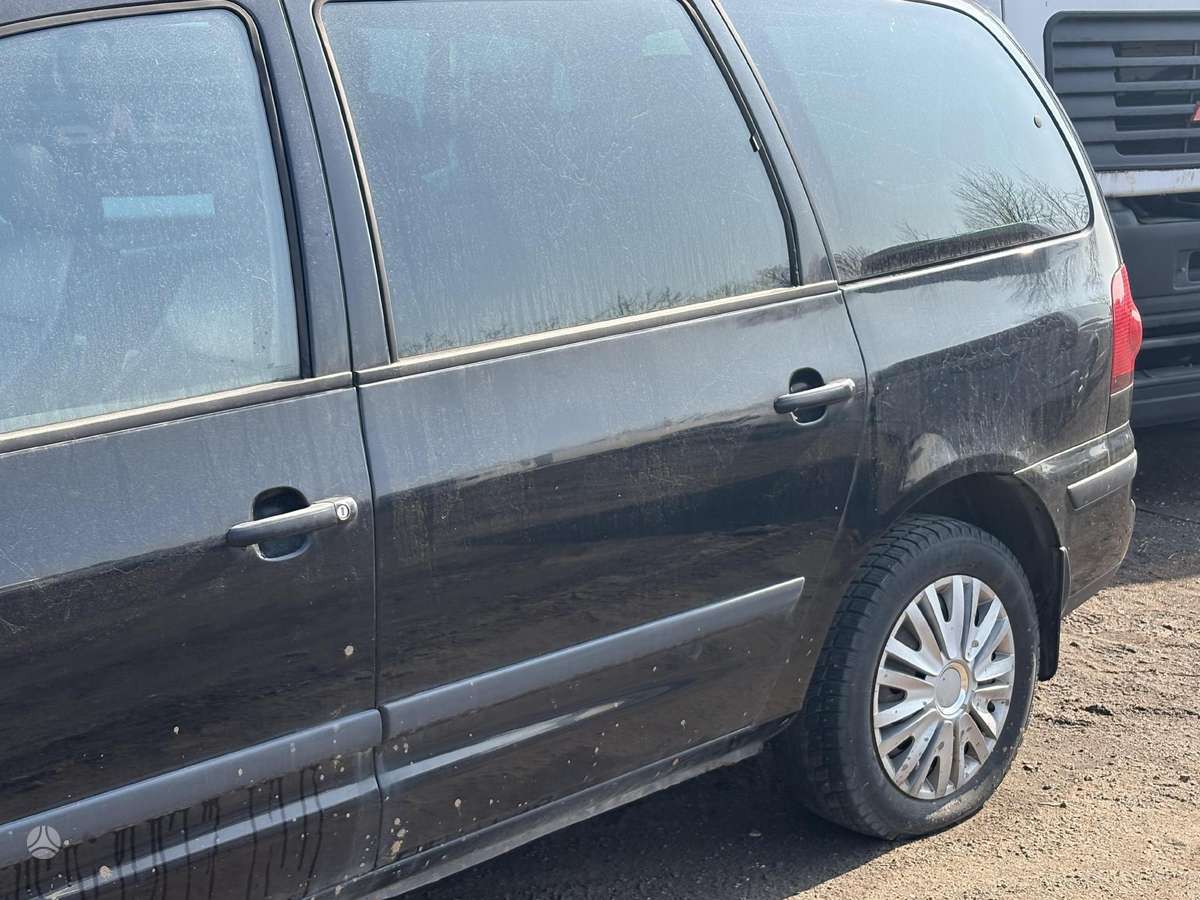 Volkswagen Sharan по частям