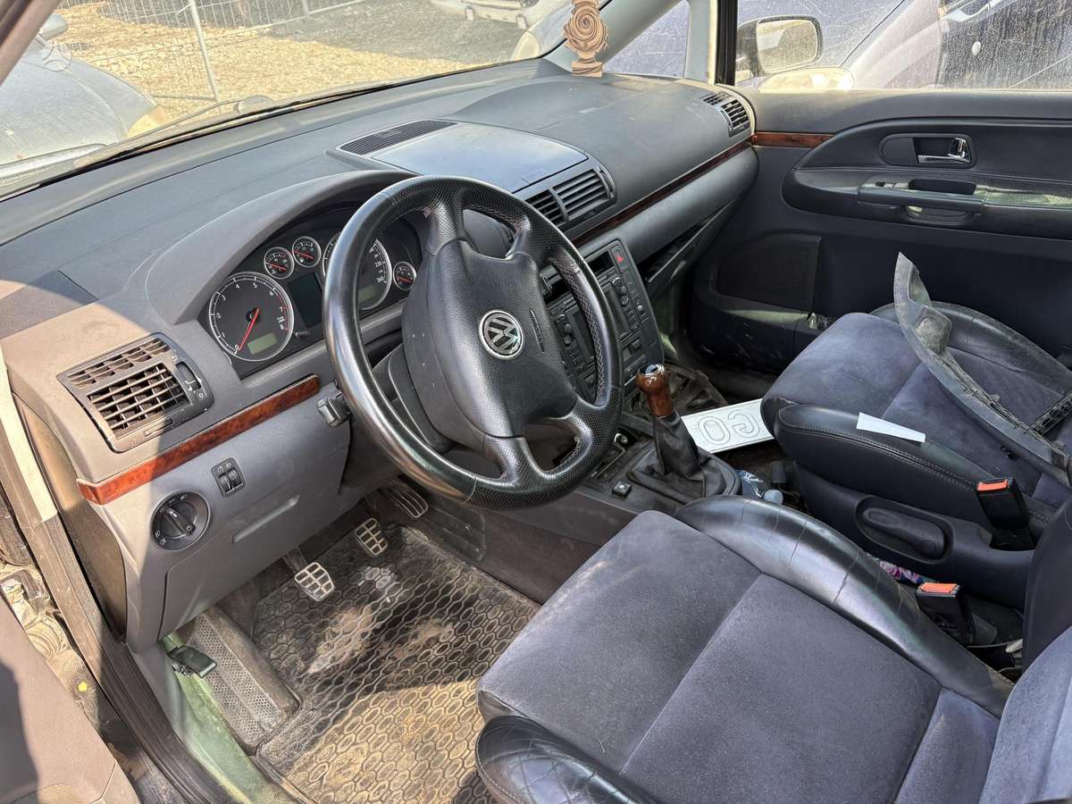 Volkswagen Sharan по частям