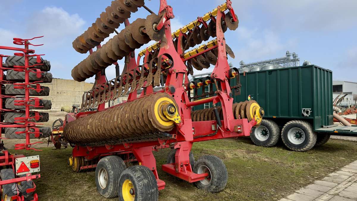 Vaderstad Carrier 925, kultivatoriai,akėčios
