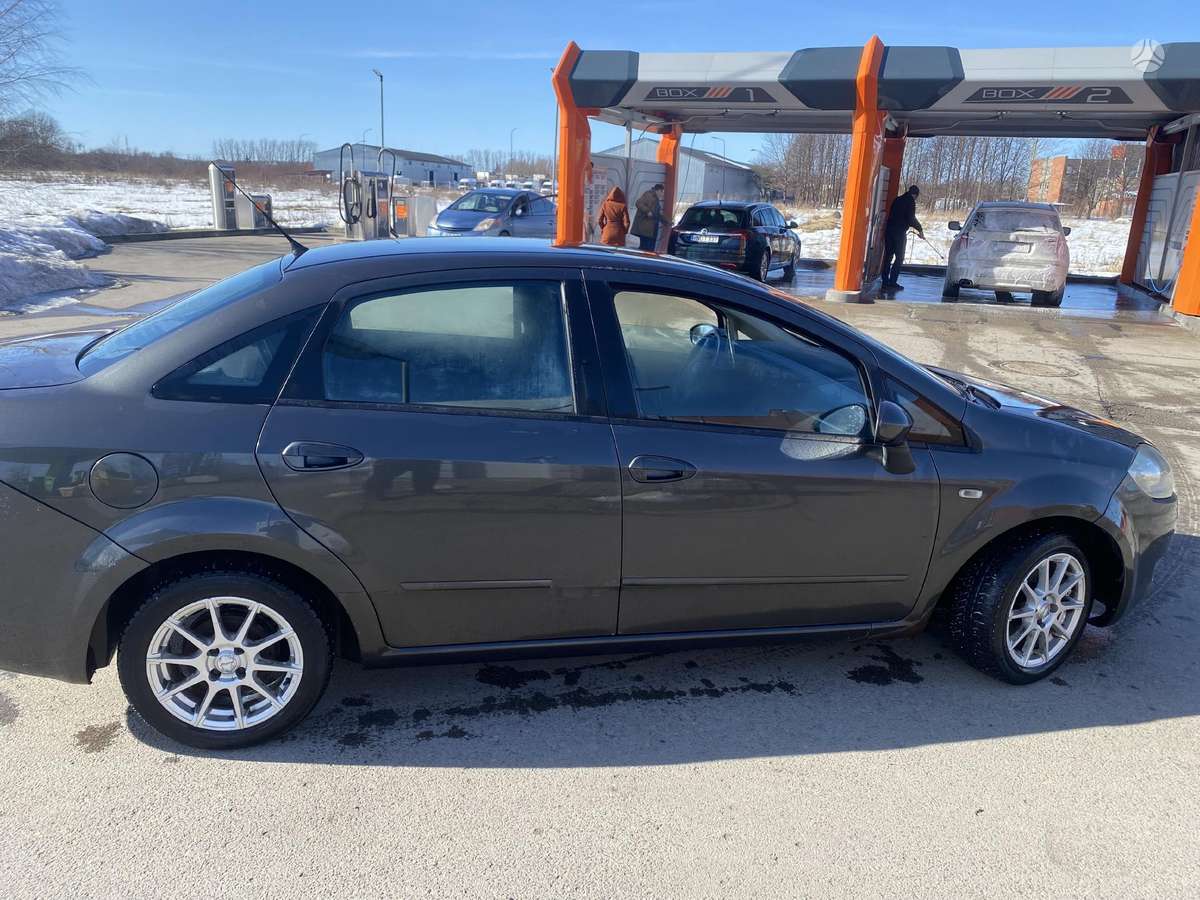 Fiat Linea, 1.4 l., Седан