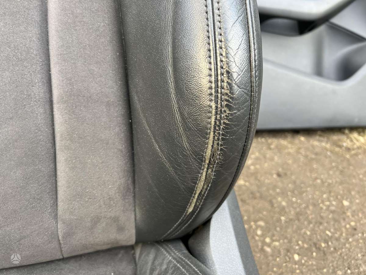 Audi SQ5 durų apmušalai, sėdynės