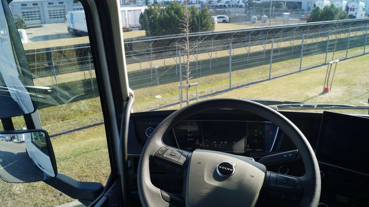 Volvo FH Aero, double sleeper