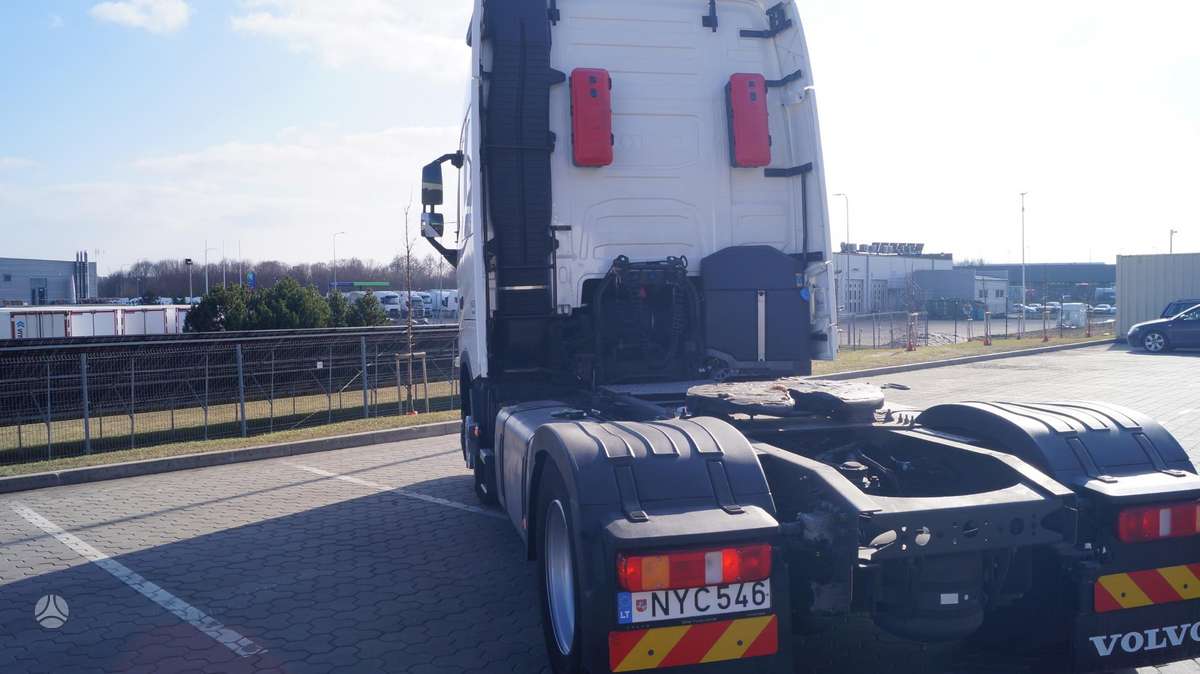Volvo FH Aero, double sleeper